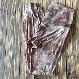 Lululemon Rose Gold Print Align Leggings 25” Inseam Size 4